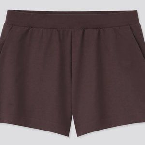 Uniqlo Ultra Stretch Active Shorts - Wine - size large - NWT